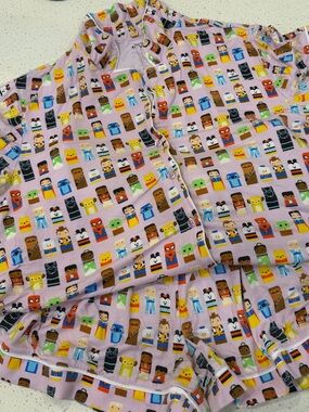 Women’s Size M Disney Print Pajama Short Set